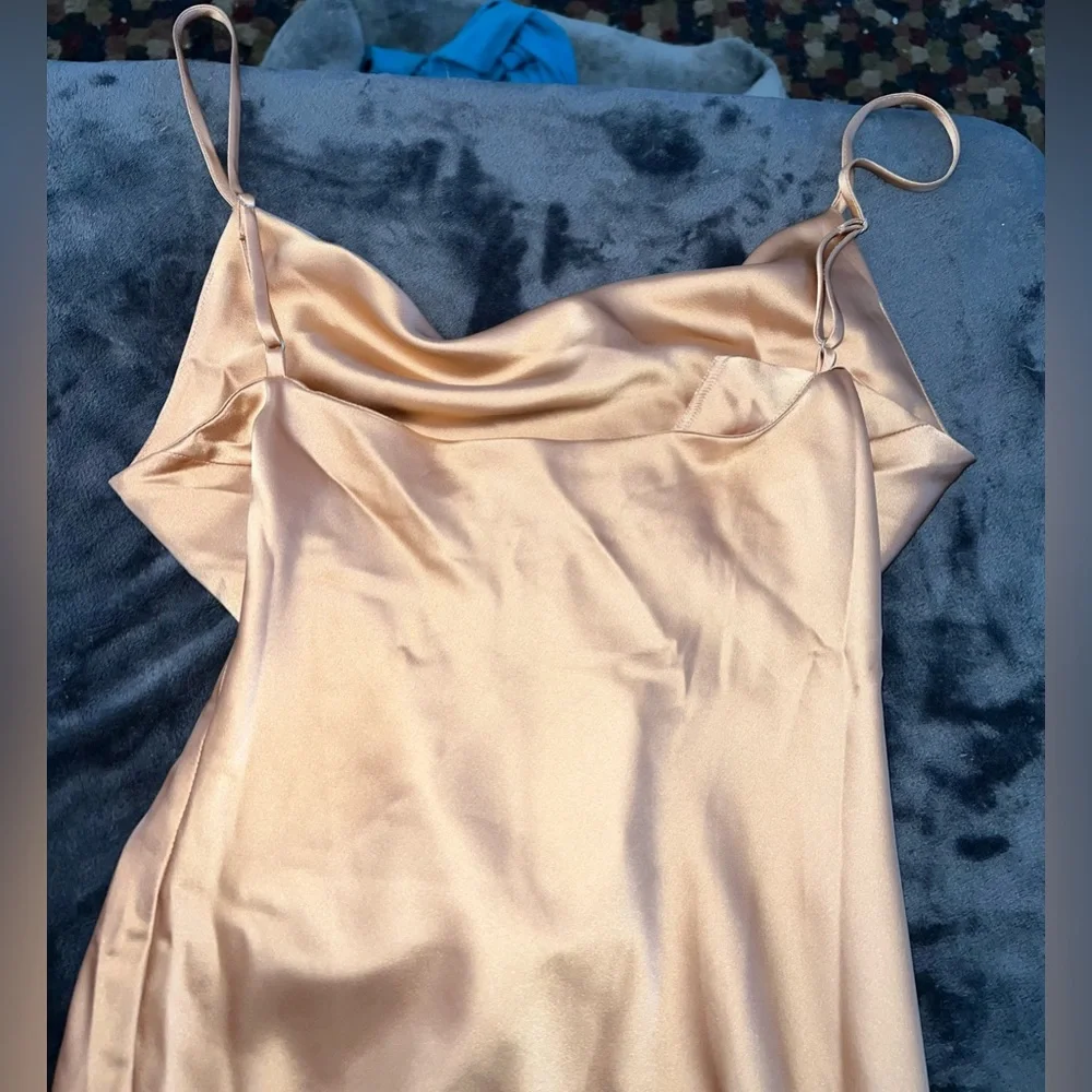 Petal & Pup Cyprus Dress in Gold Size 6 New with tag - Picture 13 of 16